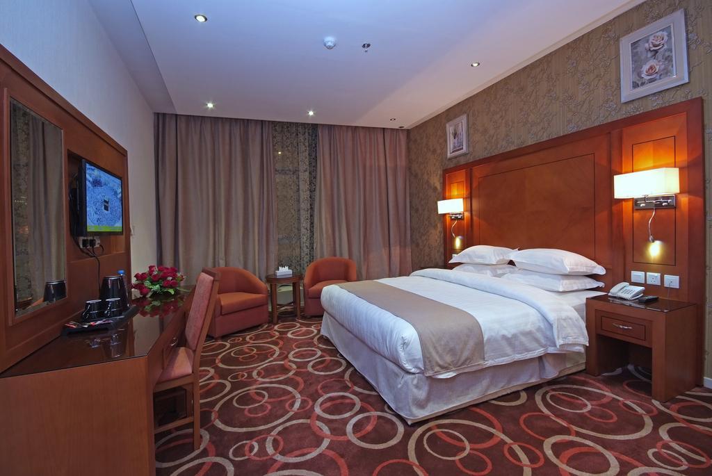 Hotel Blue